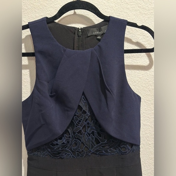 Adelyn Rae Sasha Black / Navy Blue Sleeveless Romper with Lace- Size Small - Picture 6 of 9